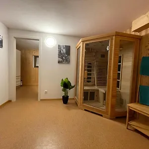 Großzügiges Domizil, 90qm, Mit Terrasse, Garten Und Garage , Marquartstein Deutschland